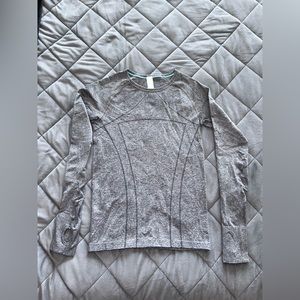 Ivivva long sleeve athletic shirt